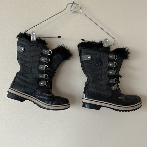 Sorel Joan of Arctic boots - Picture 3 of 7